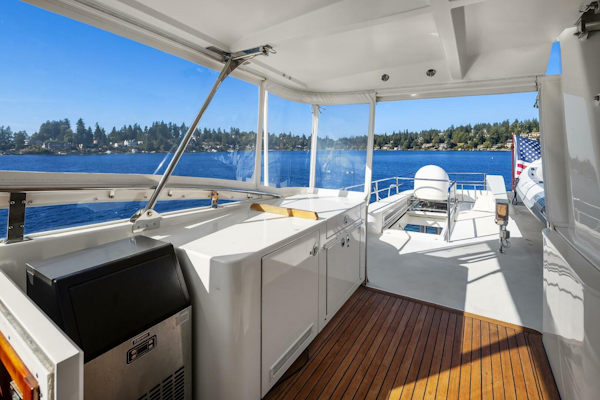 Rayburn Custom Yachts-Flush Deck 2001-JADE PANAMA Bellevue-Washington-United States-Flybridge-5692324