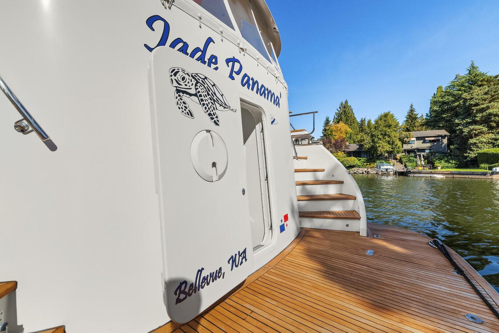 Rayburn Custom Yachts-Flush Deck 2001-JADE PANAMA Bellevue-Washington-United States-Engine Room Access-5692341 | Thumbnail