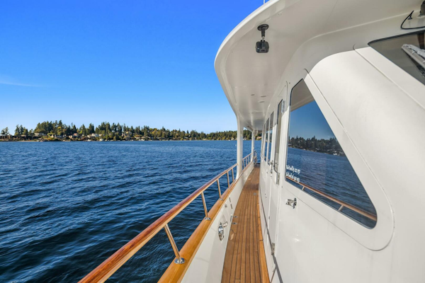 Rayburn Custom Yachts-Flush Deck 2001-JADE PANAMA Bellevue-Washington-United States-Side Deck-5692338