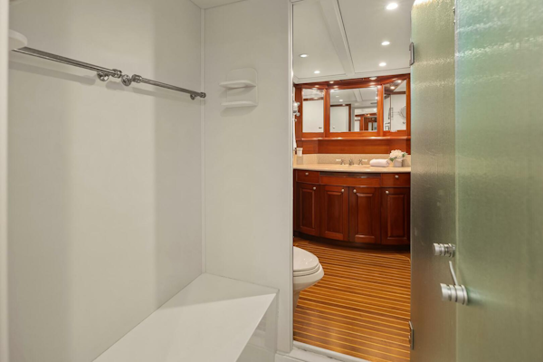 Rayburn Custom Yachts-Flush Deck 2001-JADE PANAMA Bellevue-Washington-United States-Primary Stateroom Ensuite-5692314