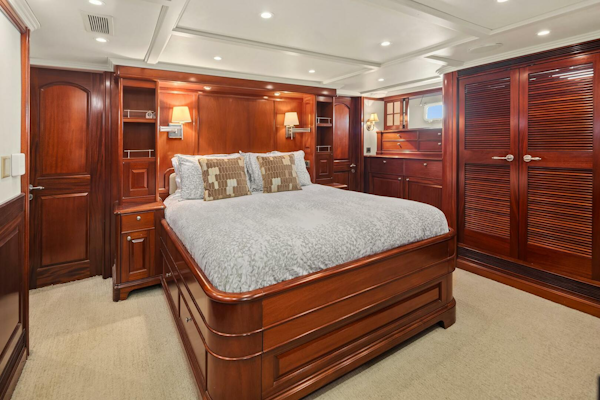 Rayburn Custom Yachts-Flush Deck 2001-JADE PANAMA Bellevue-Washington-United States-Primary Stateroom-5685721