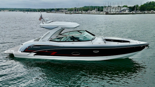 Formula-350 Crossover Bowrider 2024 -Charlevoix-Michigan-United States-5550315