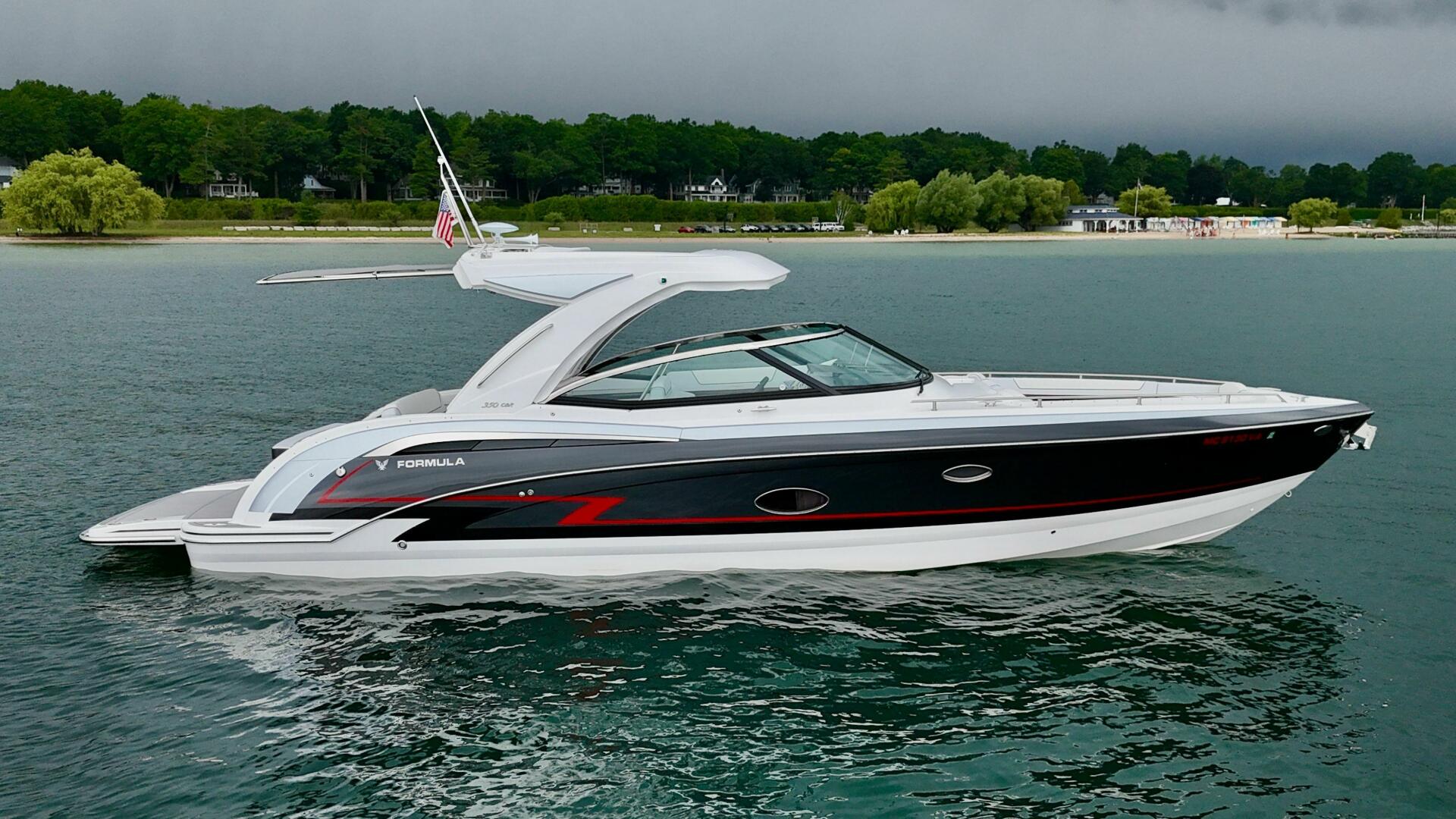 Formula-350 Crossover Bowrider 2024 -Charlevoix-Michigan-United States-5550300 | Thumbnail