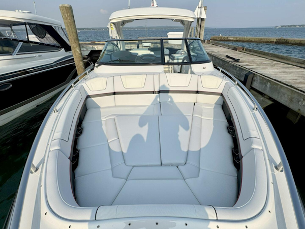 Formula-350 Crossover Bowrider 2024 -Charlevoix-Michigan-United States-5550343