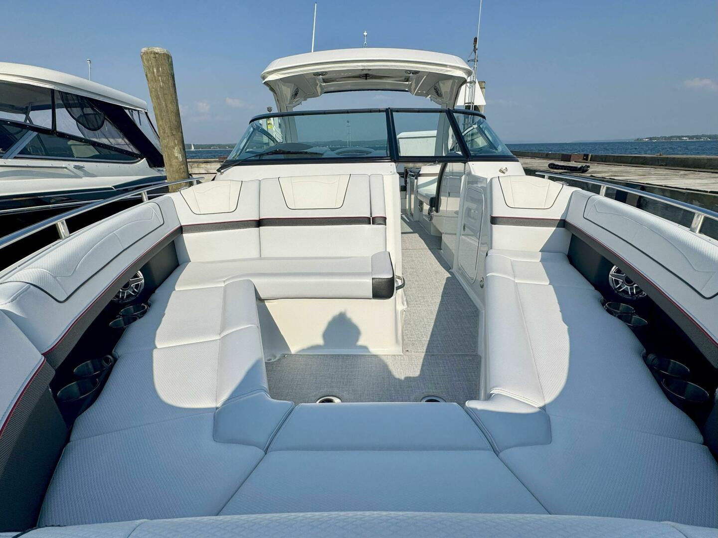 Formula-350 Crossover Bowrider 2024 -Charlevoix-Michigan-United States-5550342 | Thumbnail