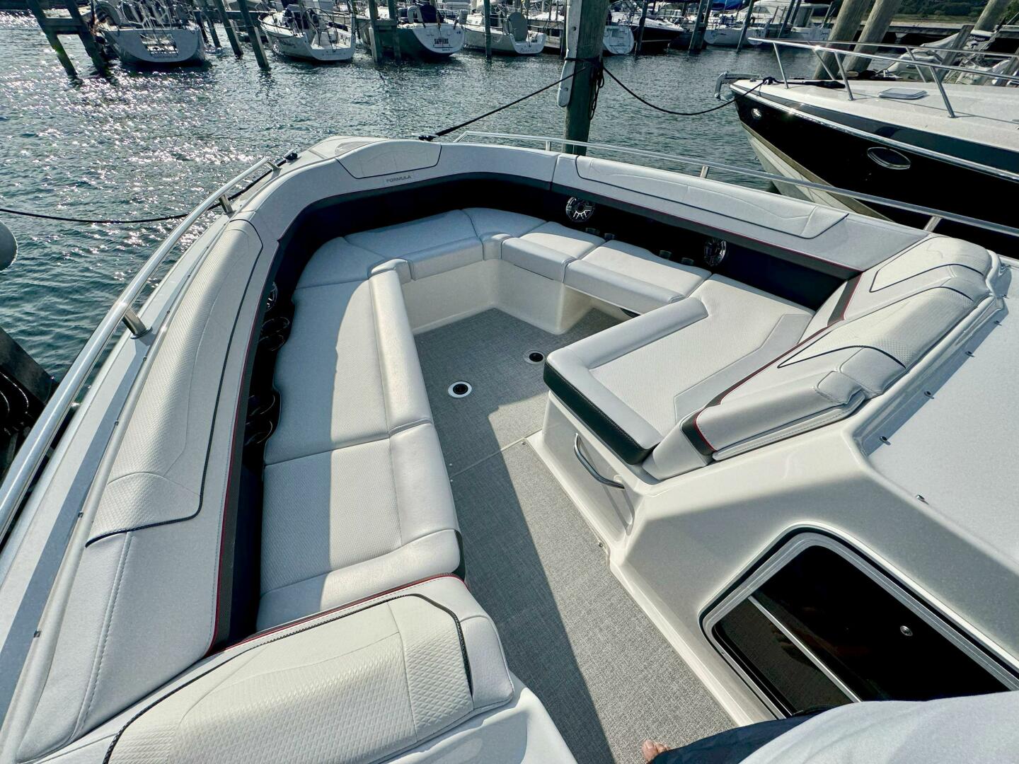 Formula-350 Crossover Bowrider 2024 -Charlevoix-Michigan-United States-5550336 | Thumbnail