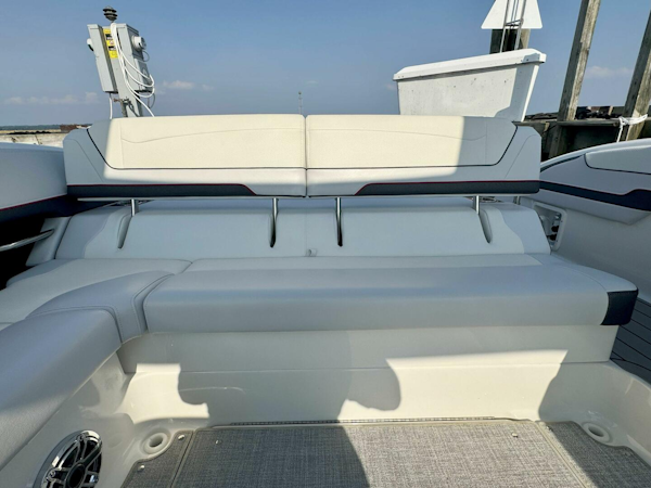 Formula-350 Crossover Bowrider 2024 -Charlevoix-Michigan-United States-5550325