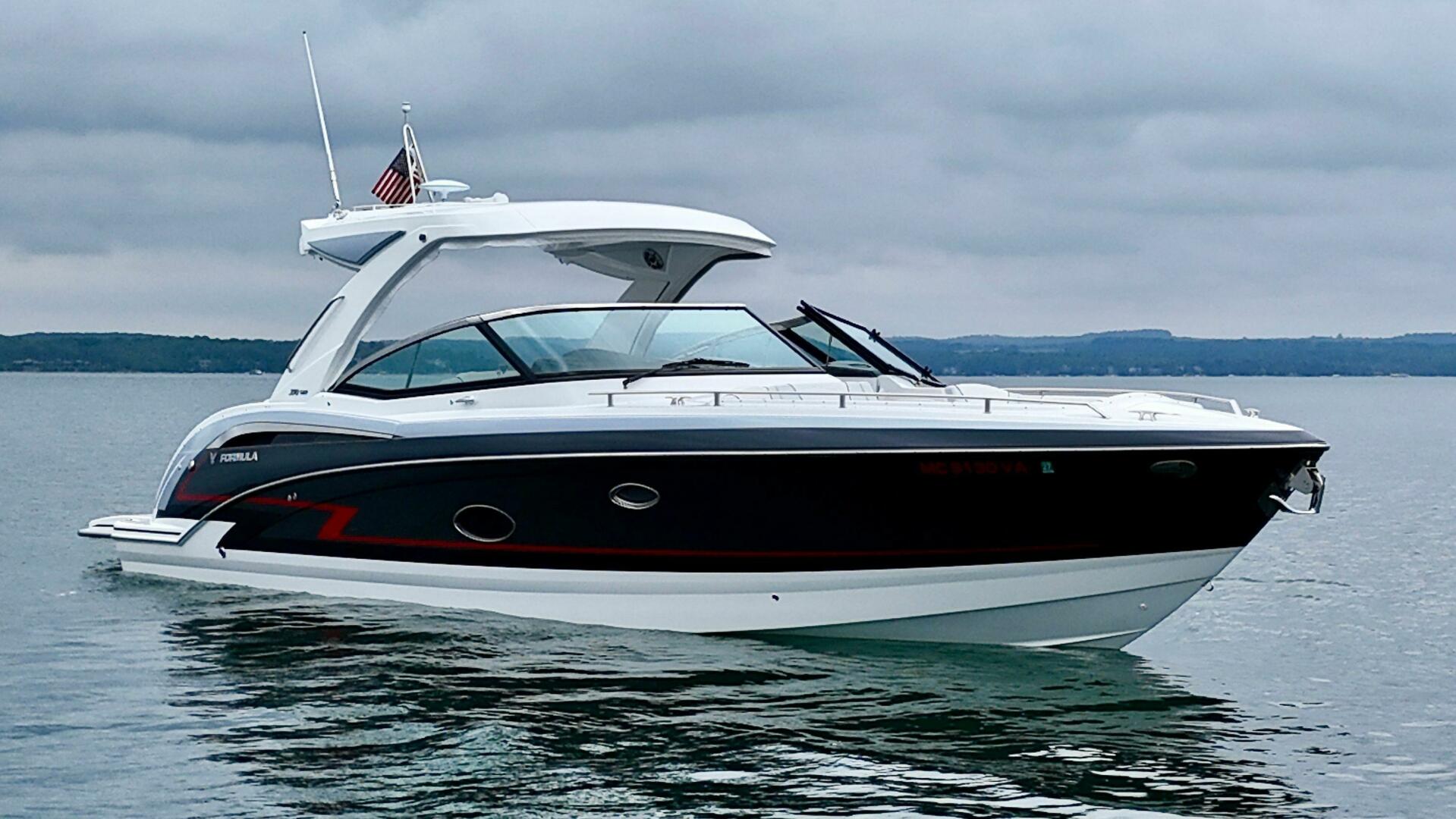 Formula-350 Crossover Bowrider 2024 -Charlevoix-Michigan-United States-5550307 | Thumbnail