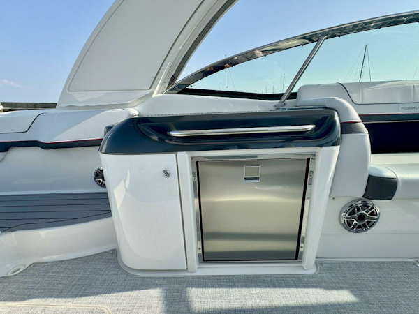 Formula-350 Crossover Bowrider 2024 -Charlevoix-Michigan-United States-5550326