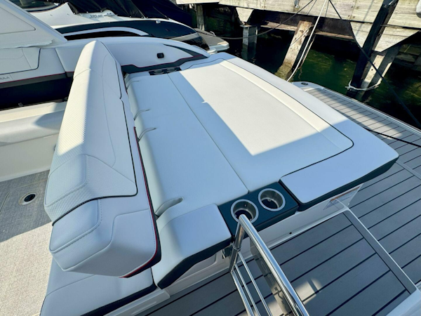 Formula-350 Crossover Bowrider 2024 -Charlevoix-Michigan-United States-5550319