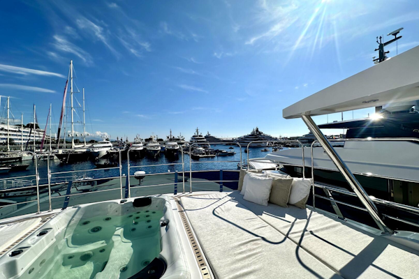 Majesty Yachts-120 2024-Optimism Stuart-Florida-United States-Luxurious 2023 Majesty 120 yacht with jacuzzi and sun deck, overlooking marina.-5695565