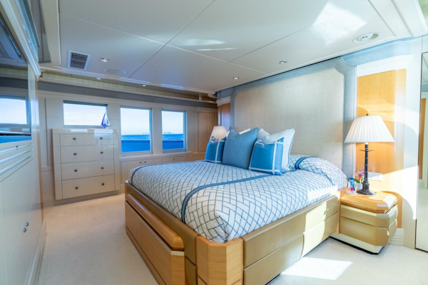 Delta Marine-Tri-Deck 2001-Ruffian Boston-Massachusetts-United States-5946195