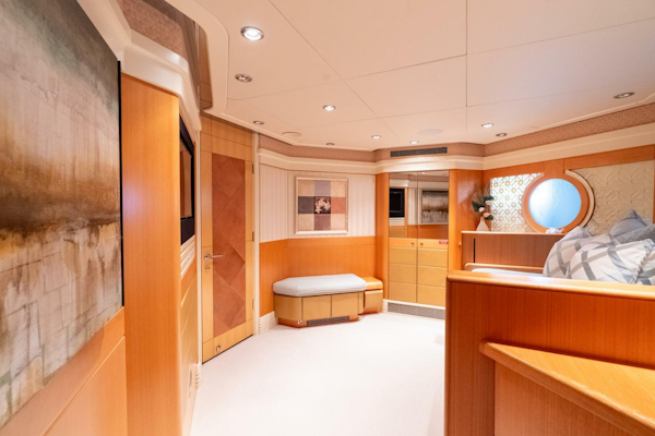 Delta Marine-Tri-Deck 2001-Ruffian Boston-Massachusetts-United States-5946219