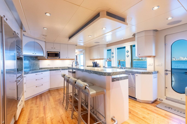 Delta Marine-Tri-Deck 2001-Ruffian Boston-Massachusetts-United States-5946202