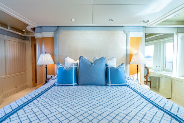 Delta Marine-Tri-Deck 2001-Ruffian Boston-Massachusetts-United States-5946196