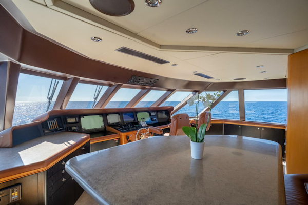 Delta Marine-Tri-Deck 2001-Ruffian Boston-Massachusetts-United States-5946169