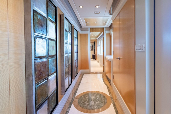 Delta Marine-Tri-Deck 2001-Ruffian Boston-Massachusetts-United States-5946194