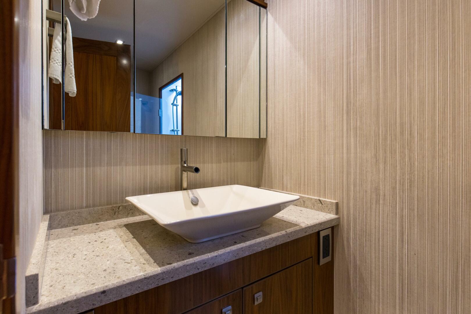 Viking-92 Enclosed Bridge 2016-Touché Orange Beach-Alabama-United States-2016 92 Viking Enclosed Bridge Touche Forward Stateroom Head-5551744 | Thumbnail