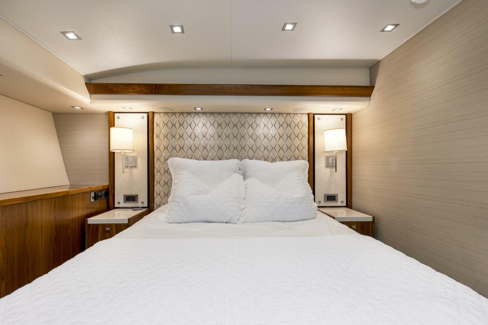 Viking-92 Enclosed Bridge 2016-Touché Orange Beach-Alabama-United States-2016 92 Viking Enclosed Bridge Touche Starboard Stateroom (2)-5551738 | Thumbnail