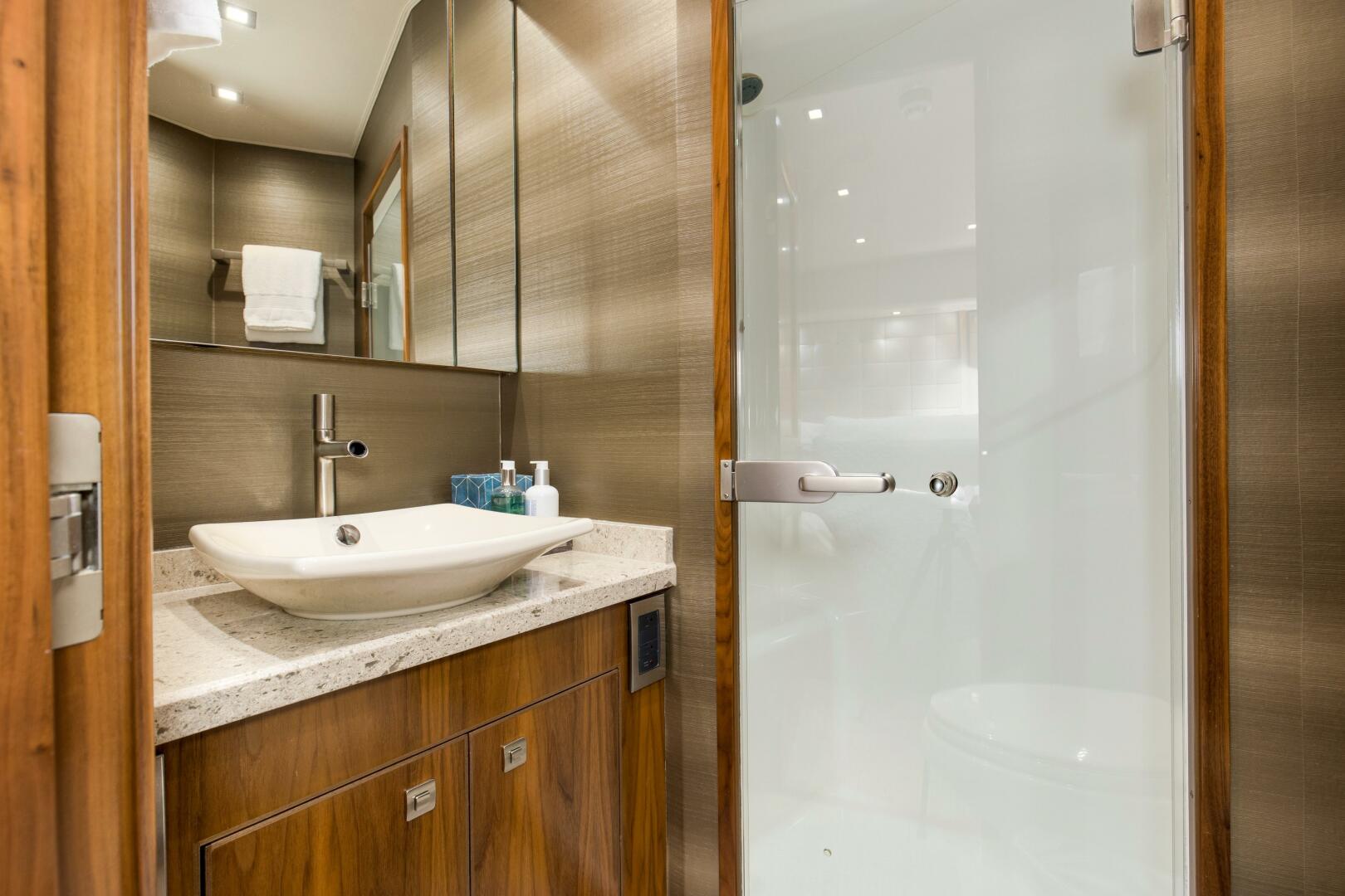 Viking-92 Enclosed Bridge 2016-Touché Orange Beach-Alabama-United States-2016 92 Viking Enclosed Bridge Touche Port Stateroom Head-5551749 | Thumbnail