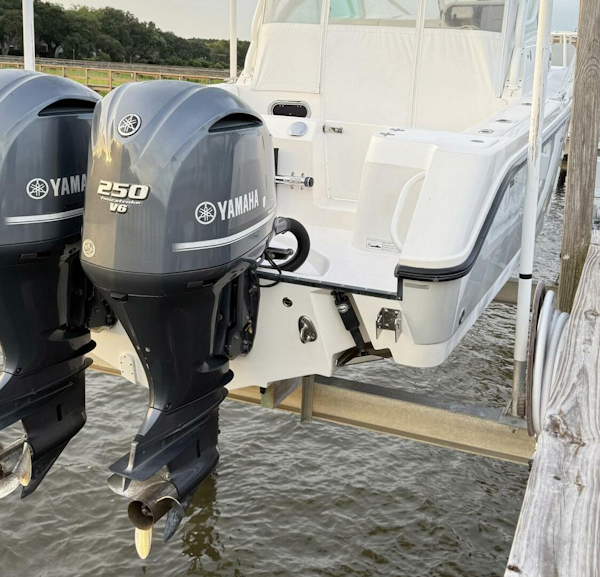 Edgewater-265 Express 2012 -Mount Pleasant-South Carolina-United States-5551951