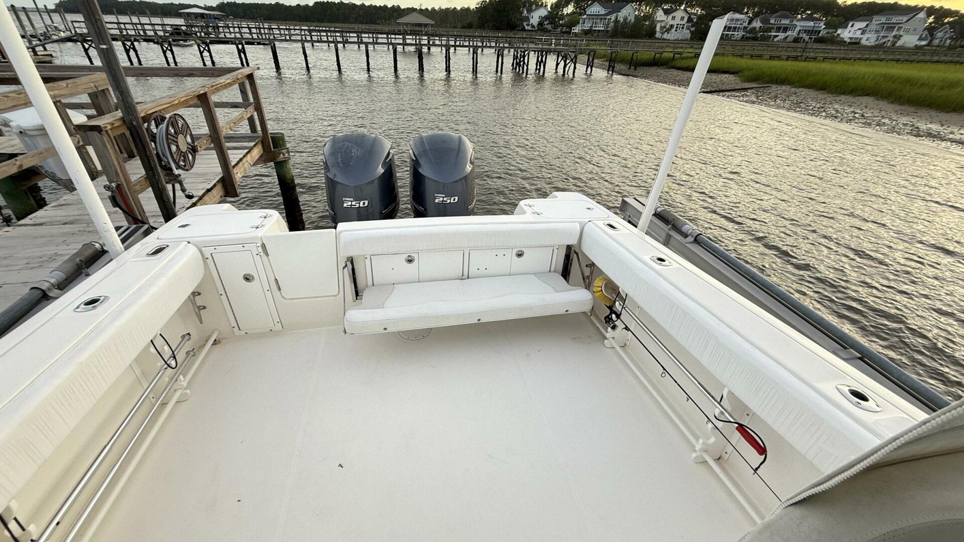 Edgewater-265 Express 2012 -Mount Pleasant-South Carolina-United States-5551963 | Thumbnail