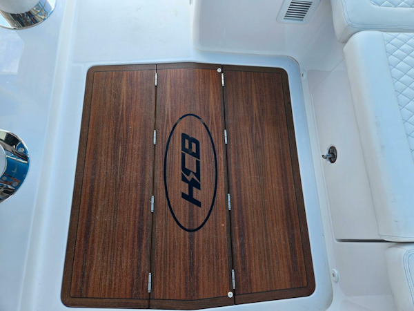 HCB-65 Estrella 2024 -Naples-Florida-United States-5555272