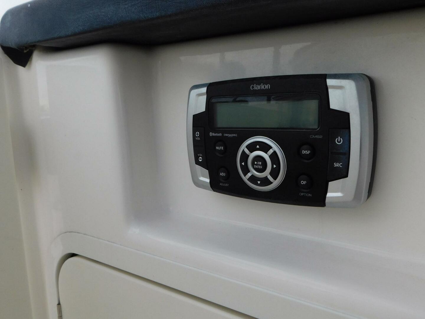 Robalo-R247 Dual Console 2016 -Ft. Pierce-Florida-United States-5556739 | Thumbnail