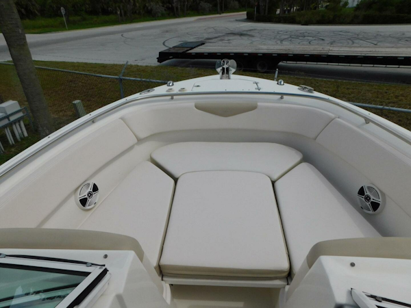 Robalo-R247 Dual Console 2016 -Ft. Pierce-Florida-United States-5556728