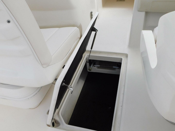 Robalo-R247 Dual Console 2016 -Ft. Pierce-Florida-United States-5556741