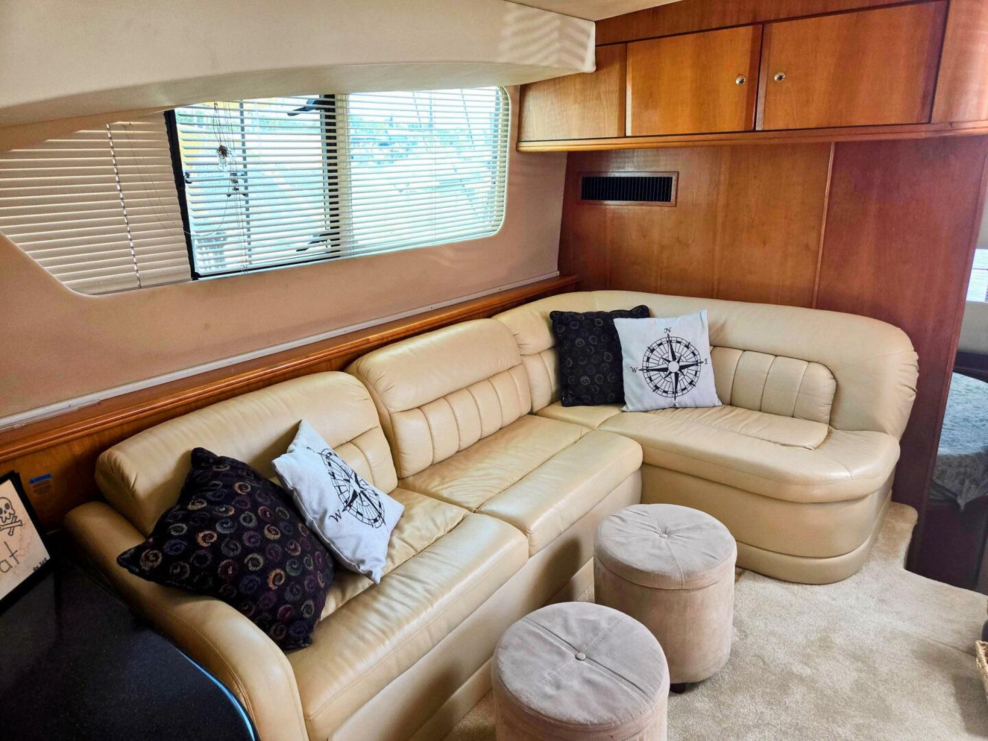 Silverton-392 Aft Cabin Motor Yacht 2003 -Barrington-Rhode Island-United States-5558609 | Thumbnail