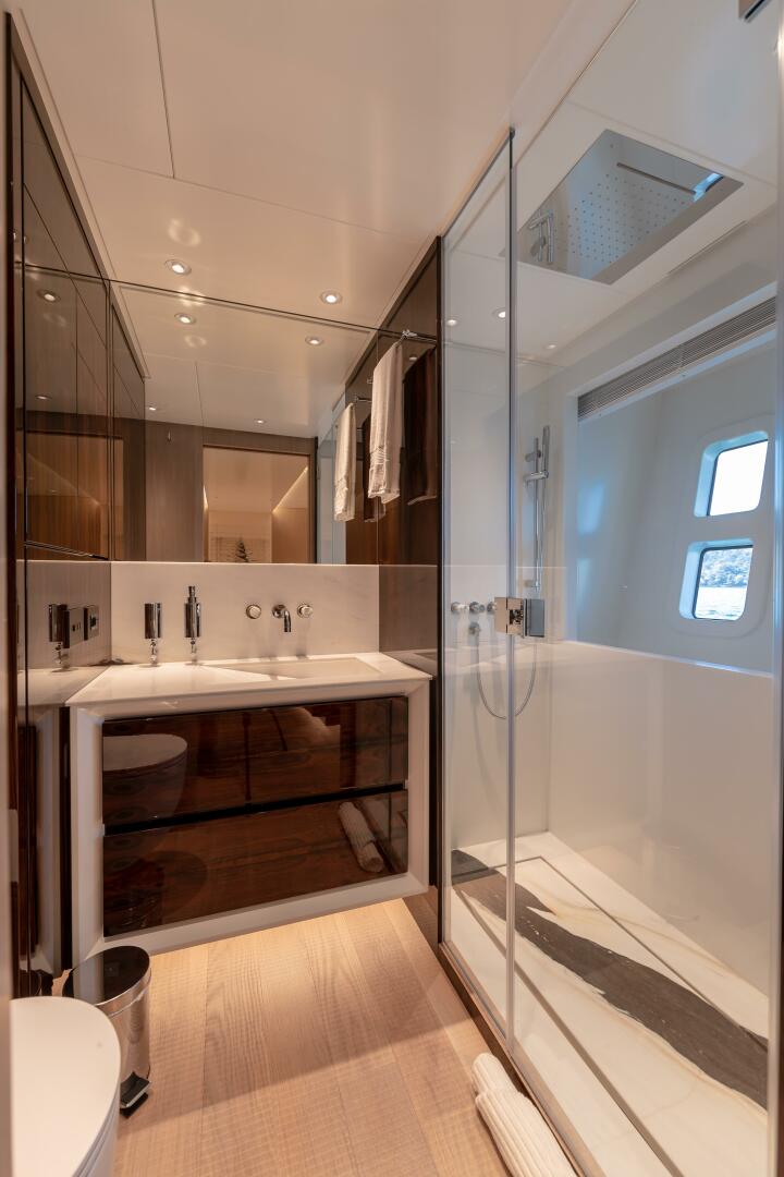 Canados-Expedition Yacht 2023-OCEANIC 143 West Palm Beach-Florida-United States-Guest Ensuite-5593213 | Thumbnail