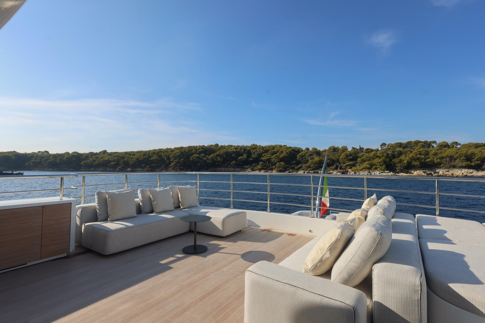Canados-Expedition Yacht 2023-OCEANIC 143 West Palm Beach-Florida-United States-Owners Aft Terrace-5593216 | Thumbnail