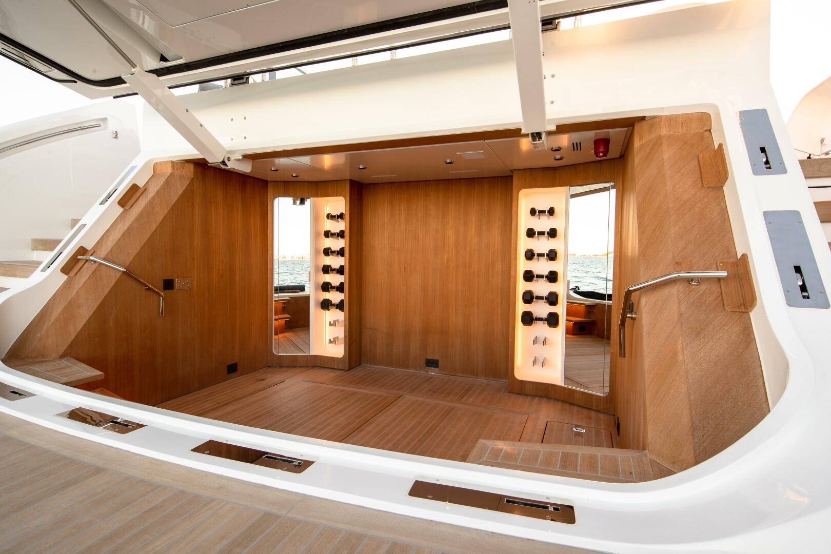 Canados-Expedition Yacht 2023-OCEANIC 143 West Palm Beach-Florida-United States-Garage-5593228 | Thumbnail