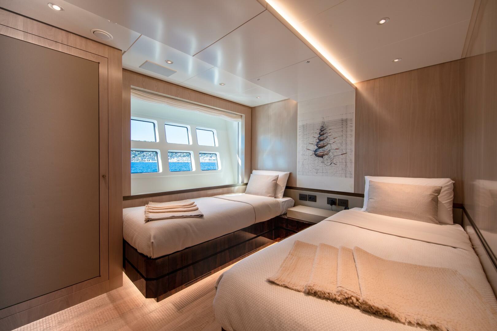 Canados-Expedition Yacht 2023-OCEANIC 143 West Palm Beach-Florida-United States-Guest Stateroom-5593209 | Thumbnail