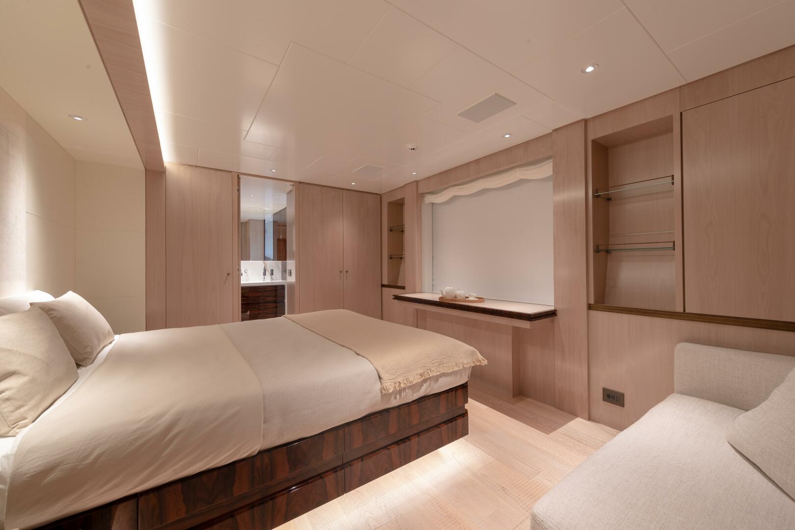 Canados-Expedition Yacht 2023-OCEANIC 143 West Palm Beach-Florida-United States-VIP Stateroom-5593194 | Thumbnail
