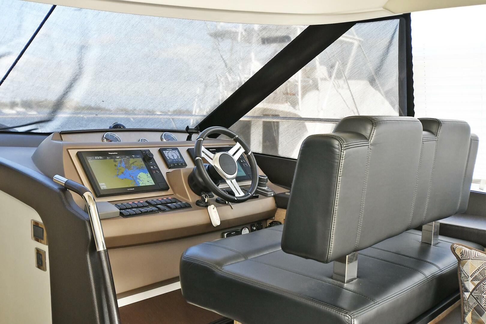 Prestige-560 Fly 2018 -Staten Island-New York-United States-5559967 | Thumbnail