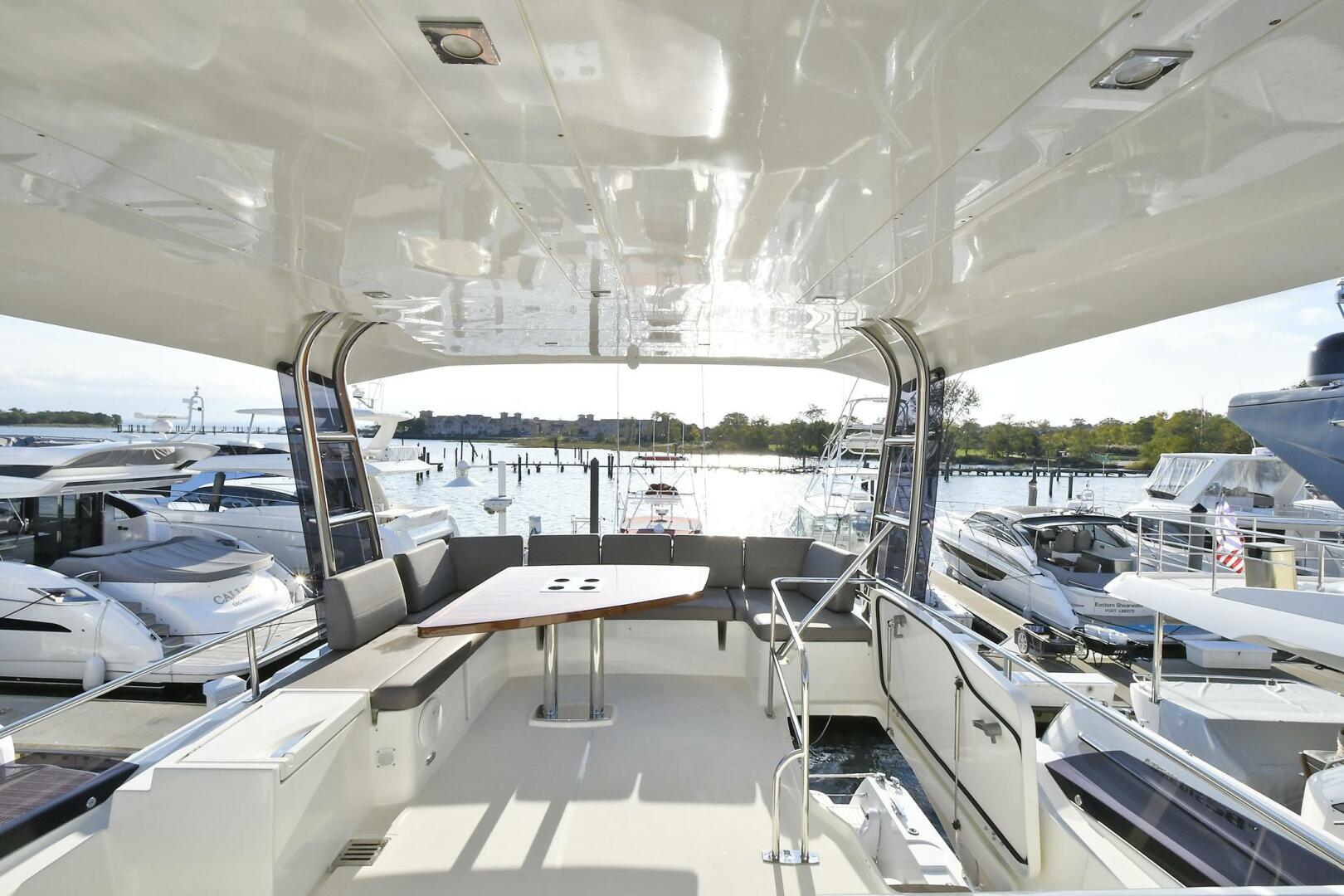 Prestige-560 Fly 2018 -Staten Island-New York-United States-5560003 | Thumbnail