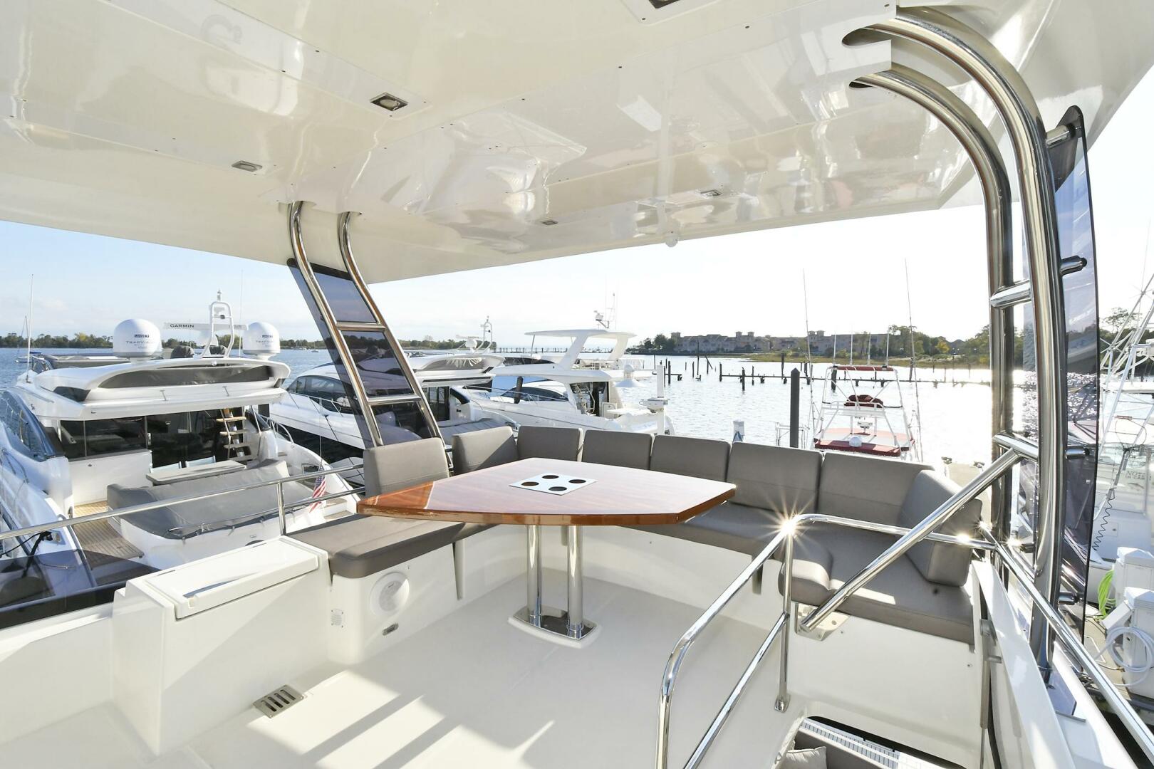 Prestige-560 Fly 2018 -Staten Island-New York-United States-5560005 | Thumbnail