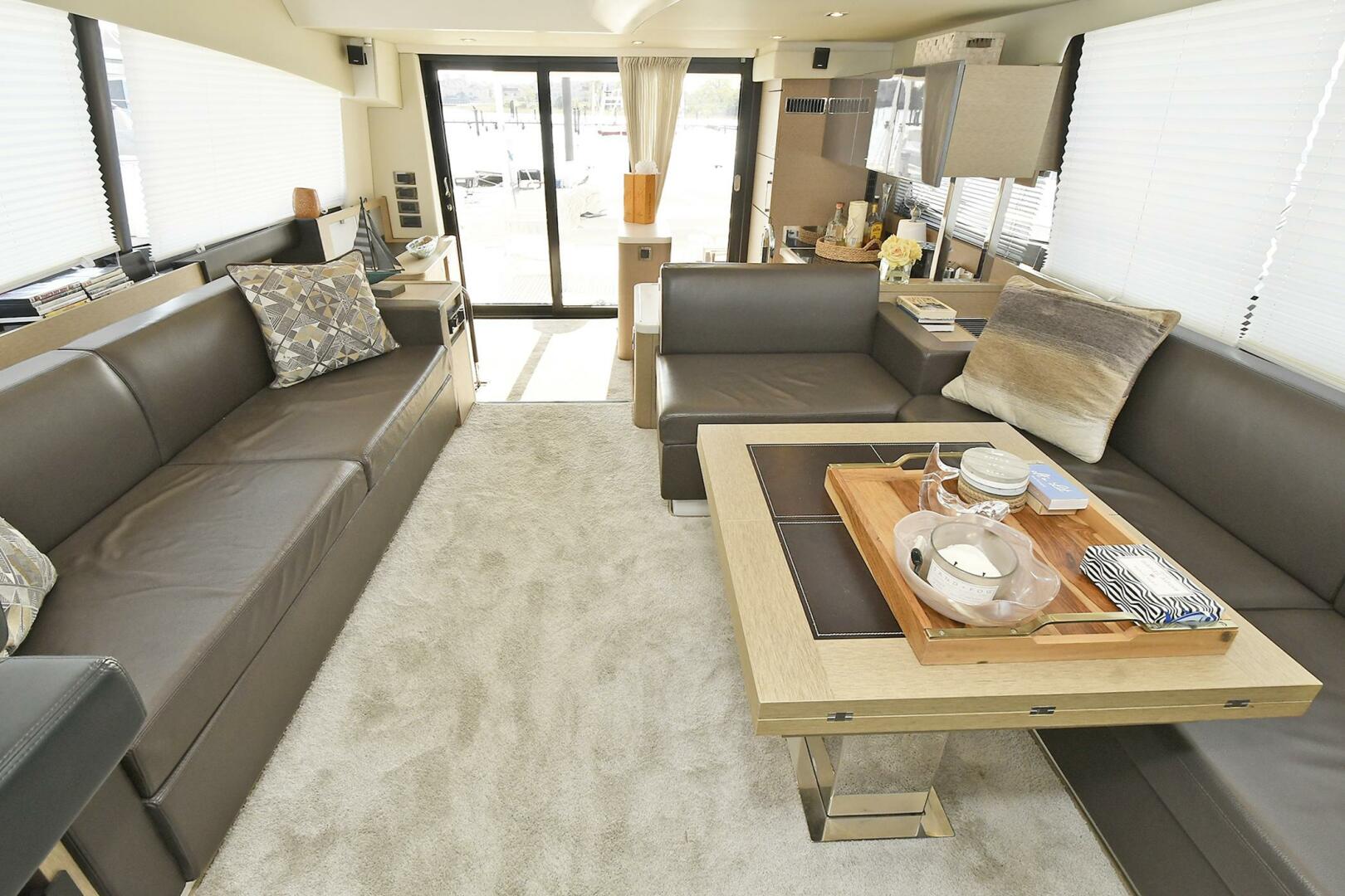Prestige-560 Fly 2018 -Staten Island-New York-United States-5559986 | Thumbnail