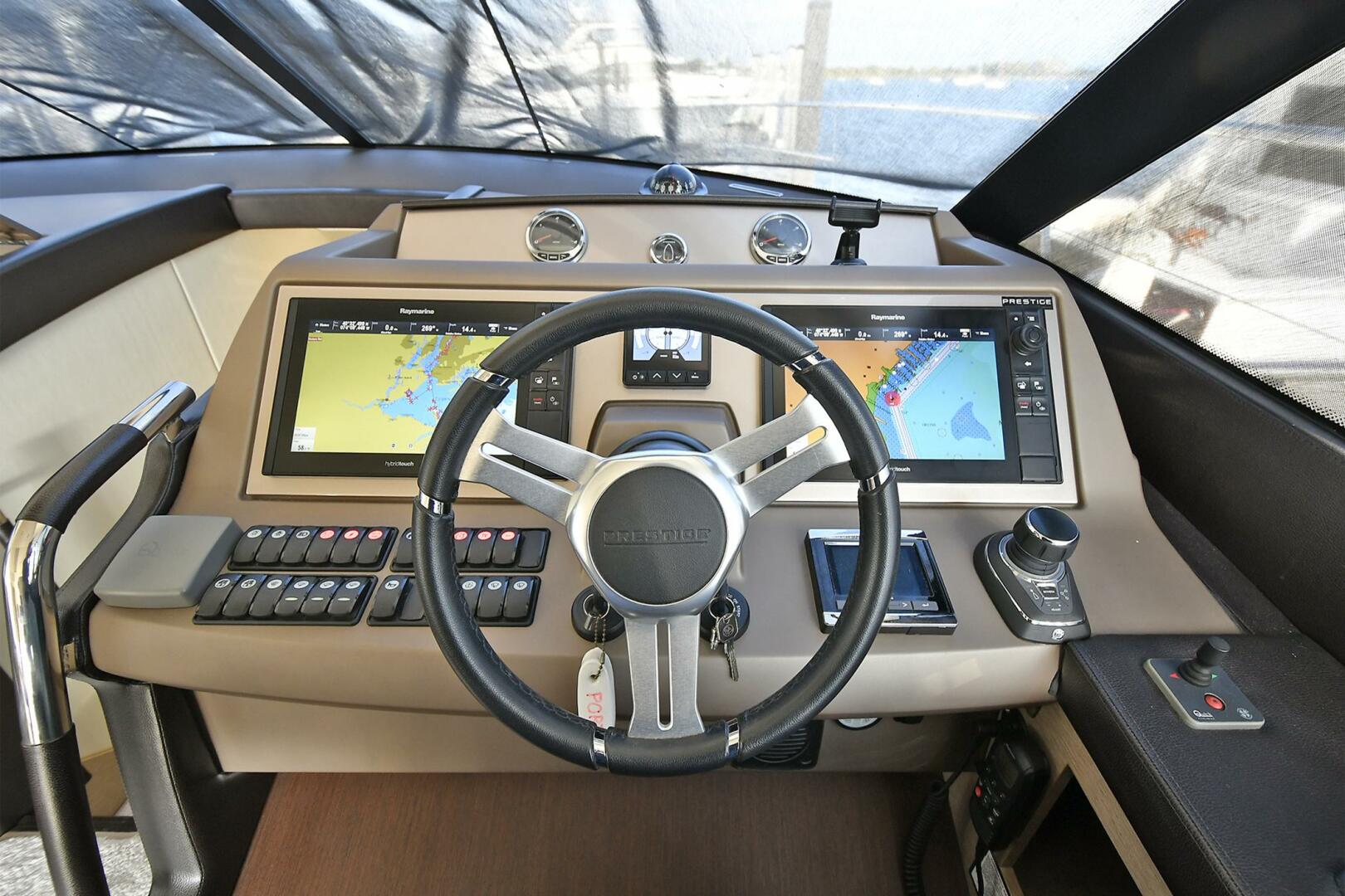 Prestige-560 Fly 2018 -Staten Island-New York-United States-5559964 | Thumbnail