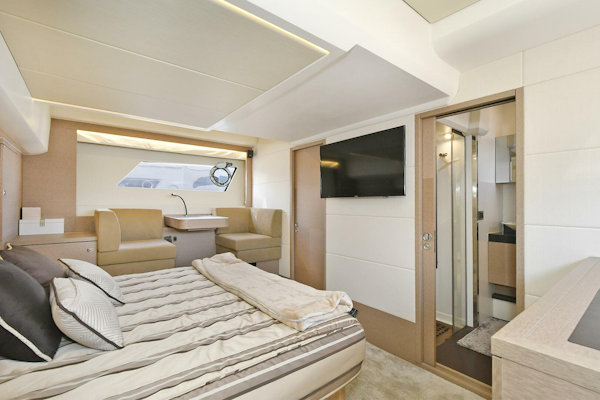 Prestige-560 Fly 2018 -Staten Island-New York-United States-5559958