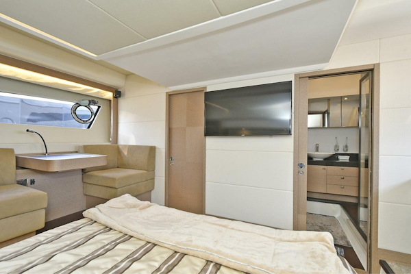 Prestige-560 Fly 2018 -Staten Island-New York-United States-5559959