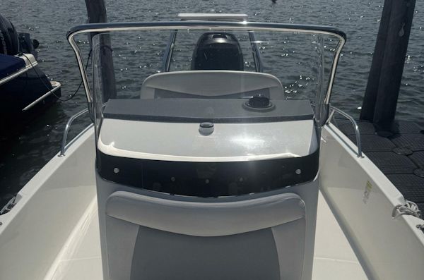 Boston Whaler-210 Dauntless 2015 -East Hampton-New York-United States-5565058