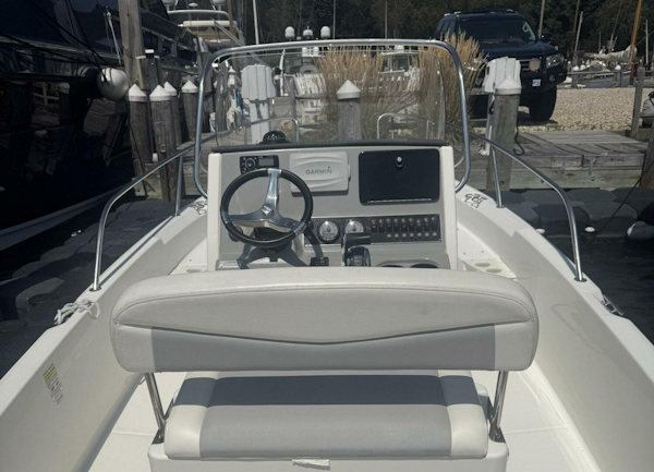 Boston Whaler-210 Dauntless 2015 -East Hampton-New York-United States-5565061