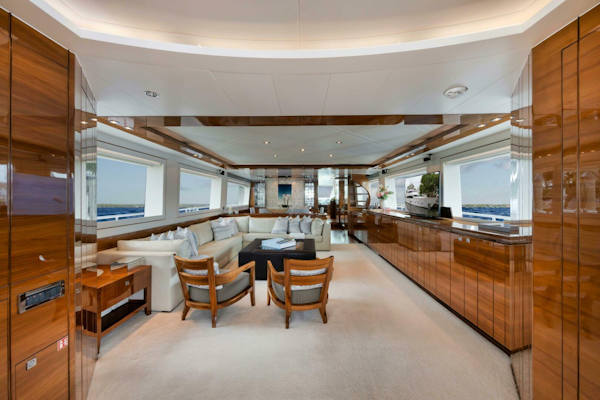 Horizon-P110 Tri-Deck 2012-IN THE ZONE Jupiter-Florida-United States-MAIN SALON-5575992