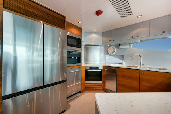Horizon-P110 Tri-Deck 2012-IN THE ZONE Jupiter-Florida-United States-GALLEY-5575999