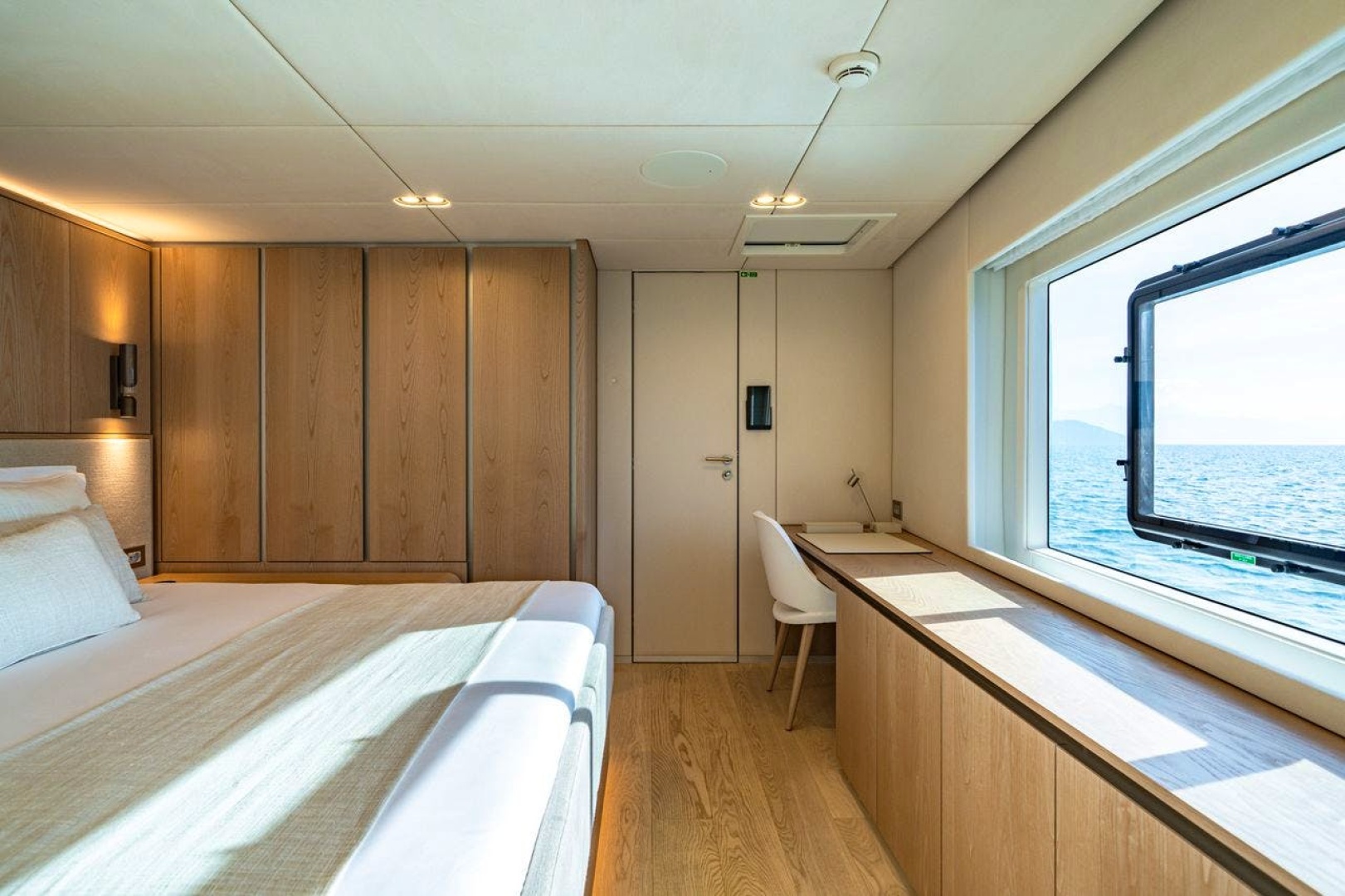 SUNREEF YACHTS-Sunreef 100 Power 2025-PETITE BELLE Florida-United States-6049688 | Thumbnail