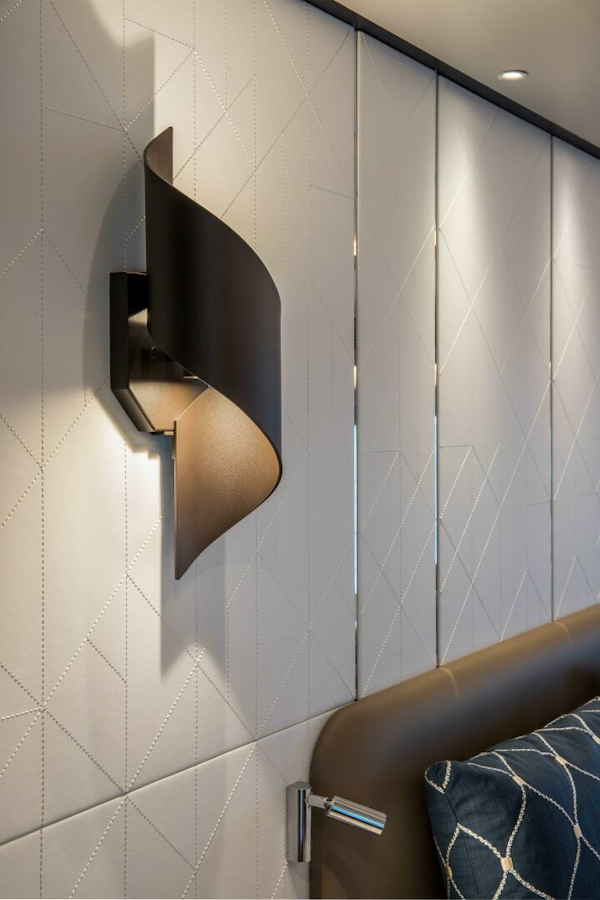 Horizon-FD90-234 2026-FD90-234 Fort Lauderdale-Florida-United States-The New Horizon FD90 Split-Use Skylounge Hull 34-5603128