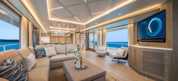 Horizon-FD90-234 2026-FD90-234 Fort Lauderdale-Florida-United States-The New Horizon FD90 Split-Use Skylounge Hull 34-5603125